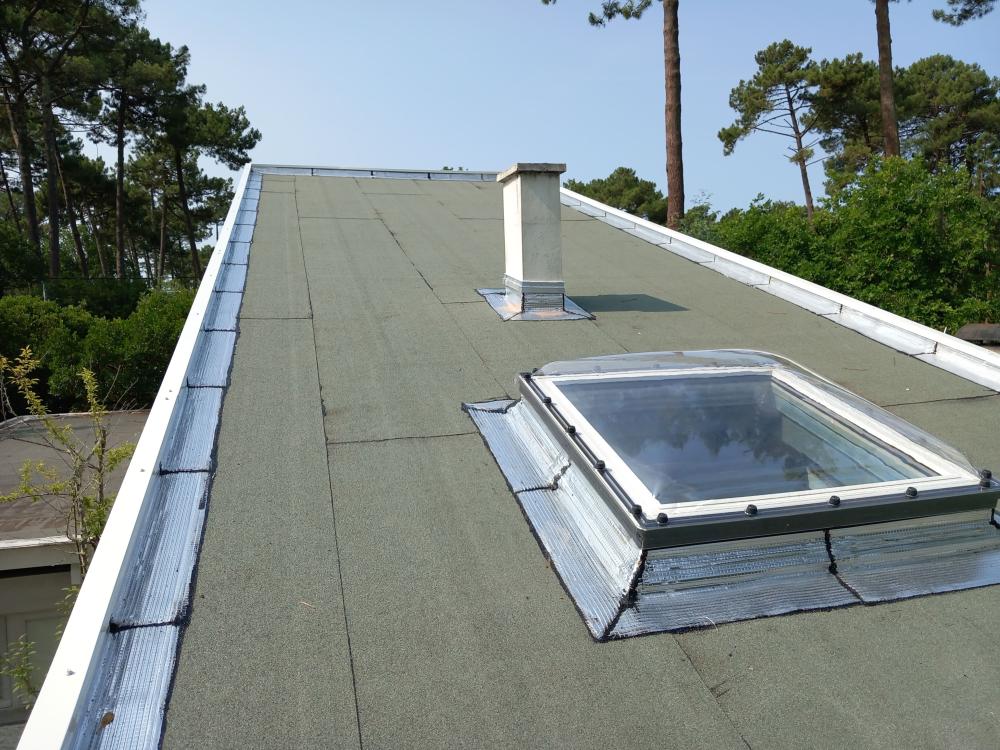 rénovation étanchéité t relevés de conduit et lanterneau avec bulle